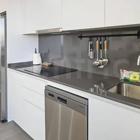 Apartamento A Estrenar Junto Al Mar *